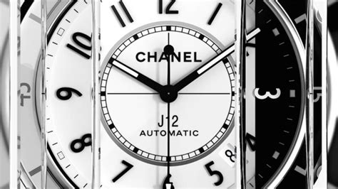 chanel bianco e nero|Chanel J12 Paradoxe: emozioni in bianco e nero .